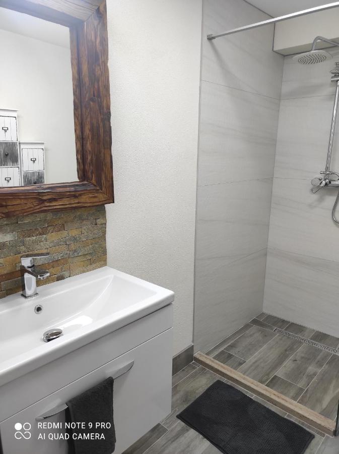 Cozy Loft Apartament Sighetu Marmaţiei Eksteriør bilde